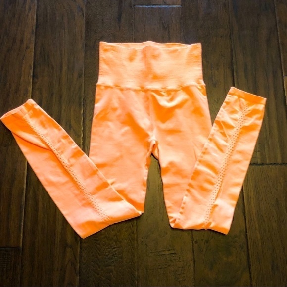 FP Movement Activewear High Rise Leggings Size: XS/S NWOT - Picture 2 of 7